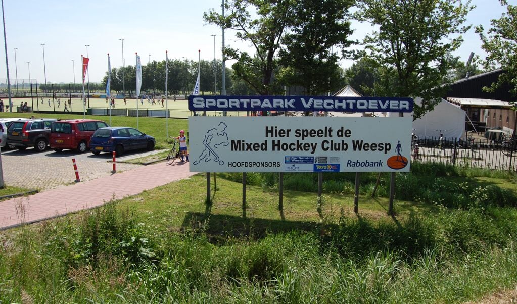 Sportpark Vechtoever, thuishaven van de MHCW. © WeesperNieuws