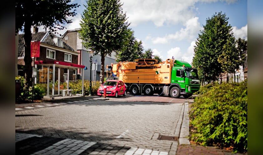 Teeuwissen doet wel vaker rioolwerk in Weesp