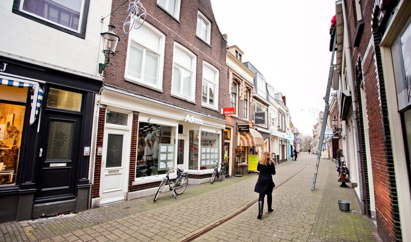 Adecco gaat weg uit Weesp