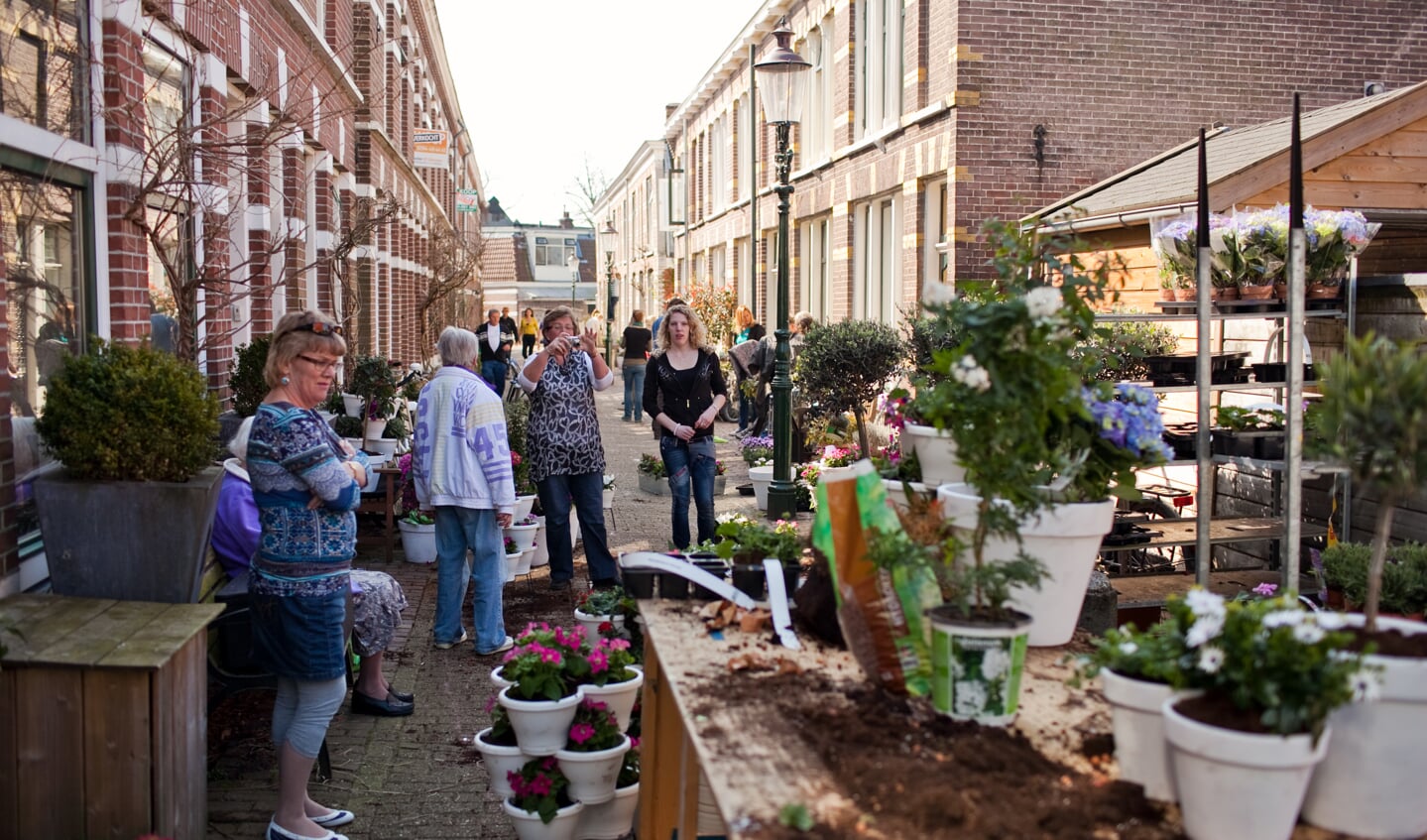 Hele buurt staat buiten