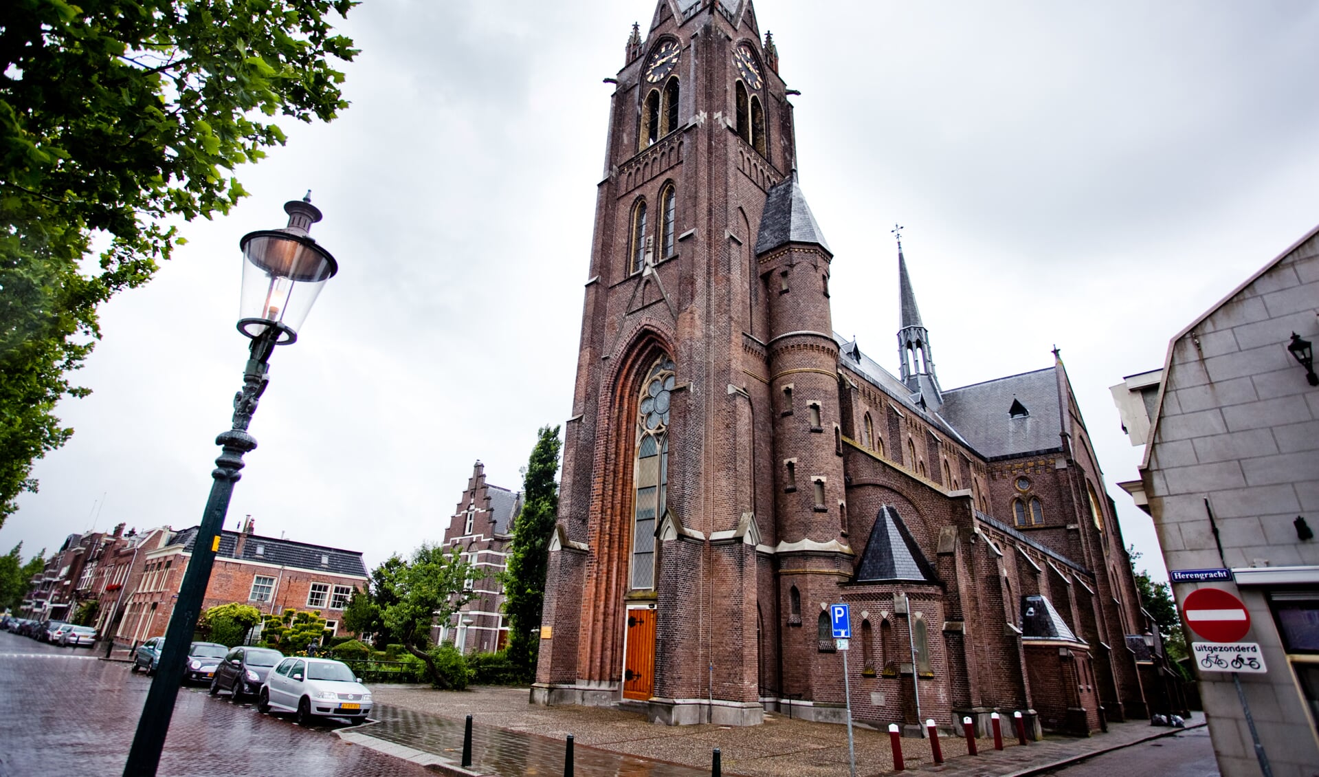 De Laurentiuskerk aan de Herengracht komt leeg te staan