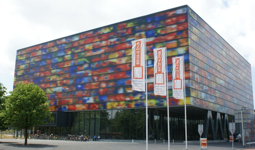 De mishandeling gebeurde ter hoogte van de Mies Bouwman boulevard