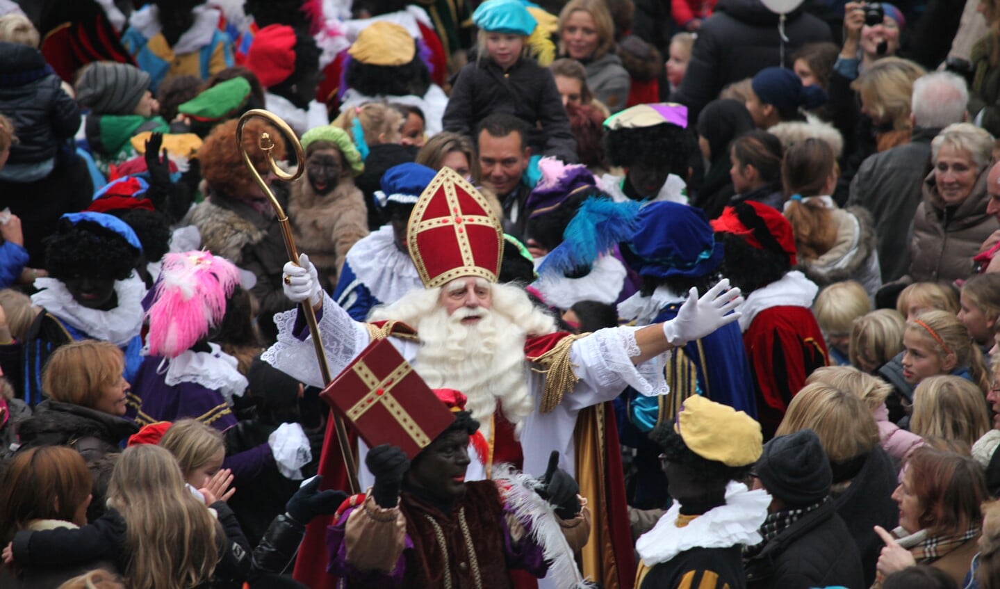 Sinterklaas doet een dansje
