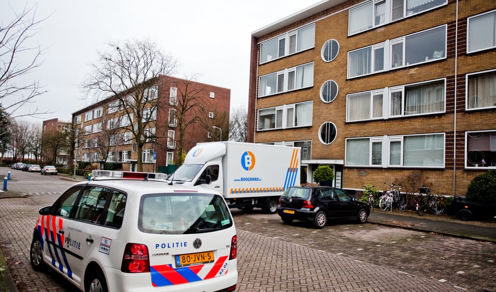 Wietkwekerij gevonden in flat Jan Prinsstraat