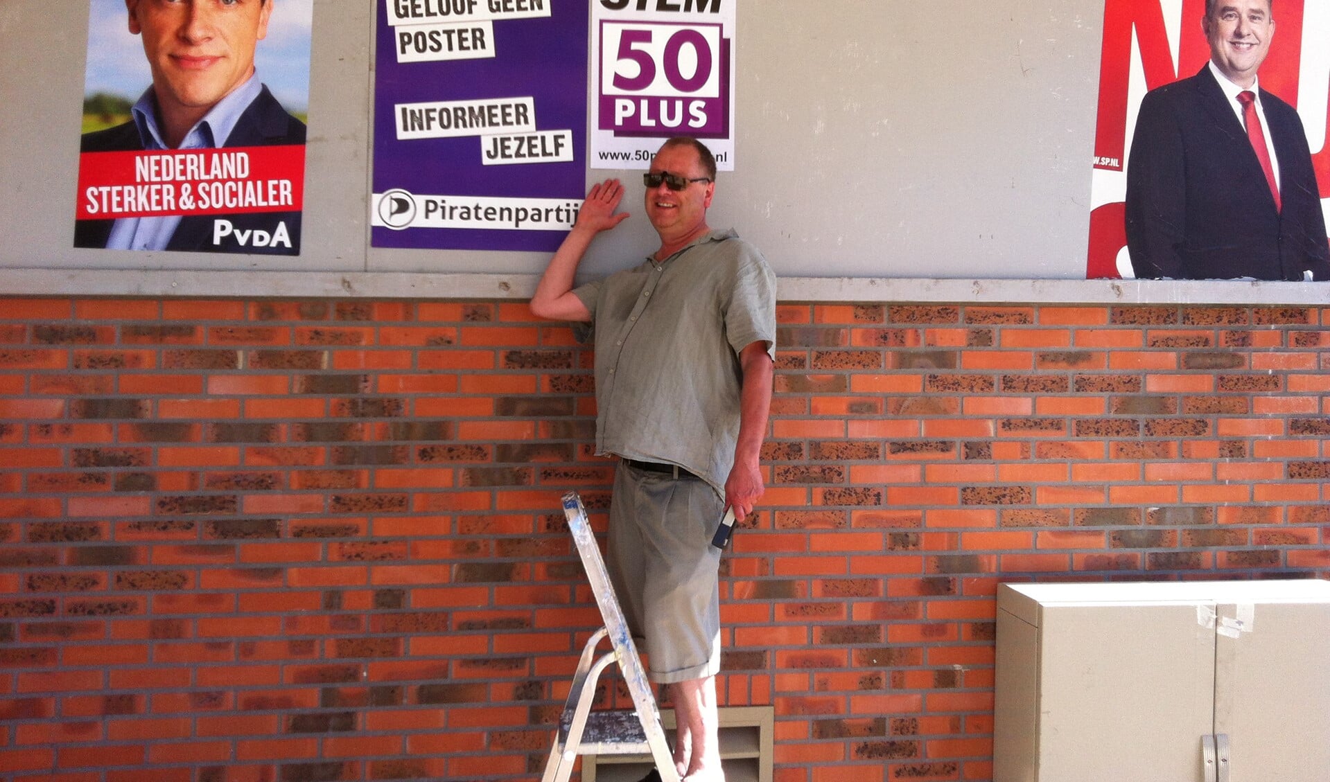 In 2012 plakte Prins posters voor 50plus,  'De PvdO is geen breuk met 50plus, maar geeft ouderen een stem in de gemeentepolitiek'