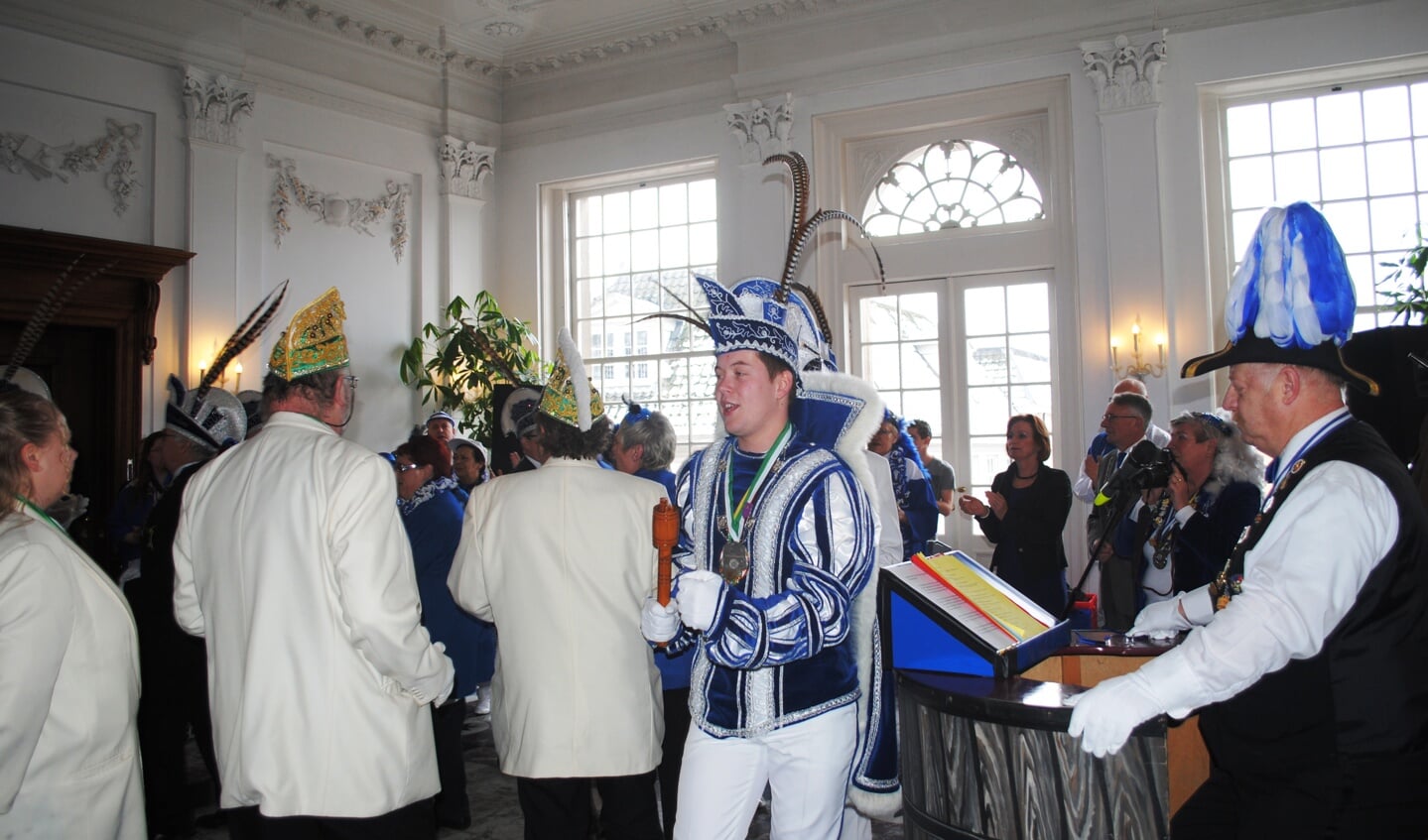 Polonaise in de Burgerzaal.