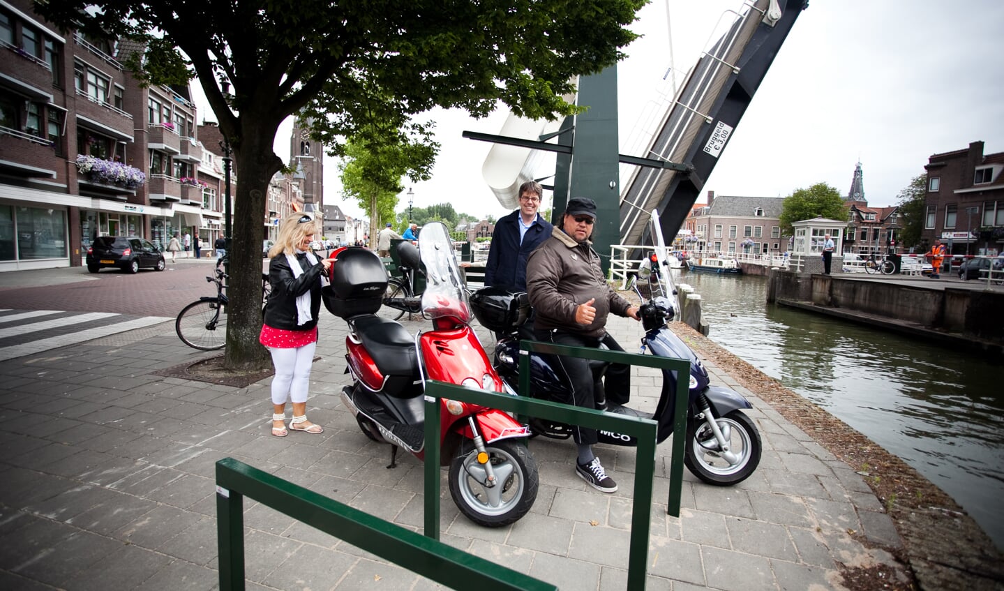De fietsbeugels bij de Zwaantjesbrug