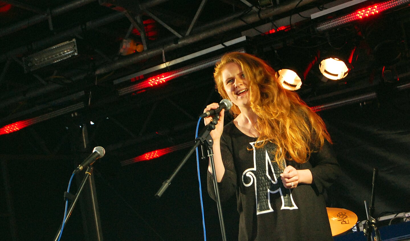 Josien bij Weesp Got Talent