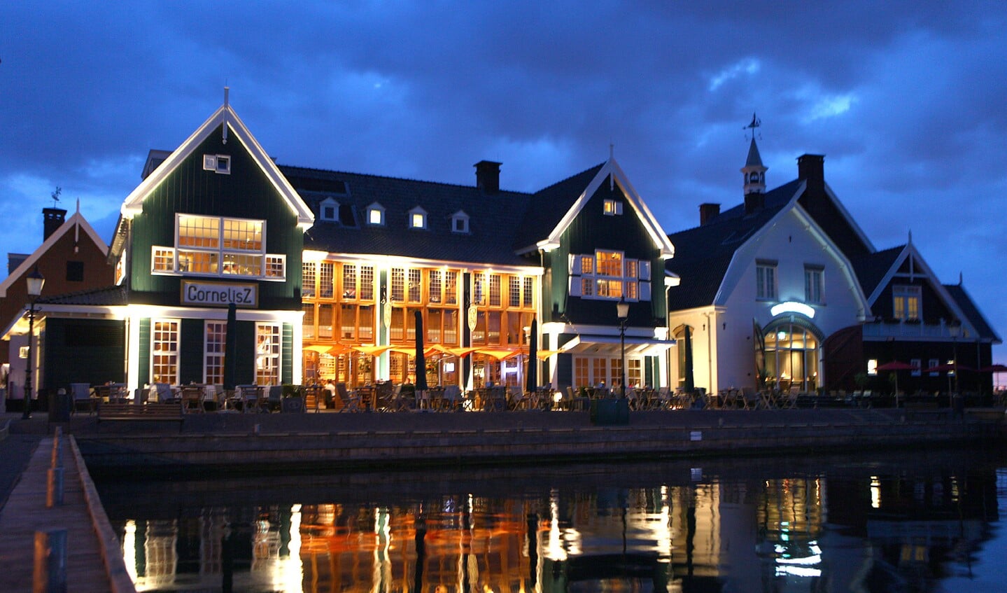 Lichten in de horeca moeten vanavond om 20.00 uur uit.
