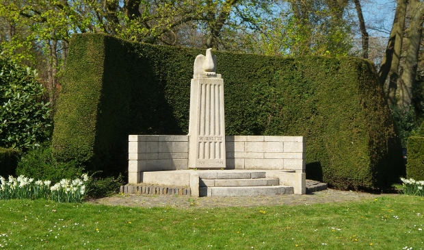 <p>Het oorlogsmonument in Blaricum.</p>
