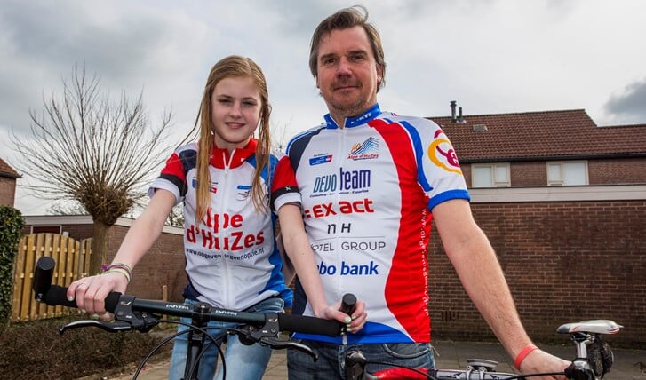 Dochter Bobbi en vader Eric de Bie gaan dit jaar samen rijden voor Alpe d'HuZes.
