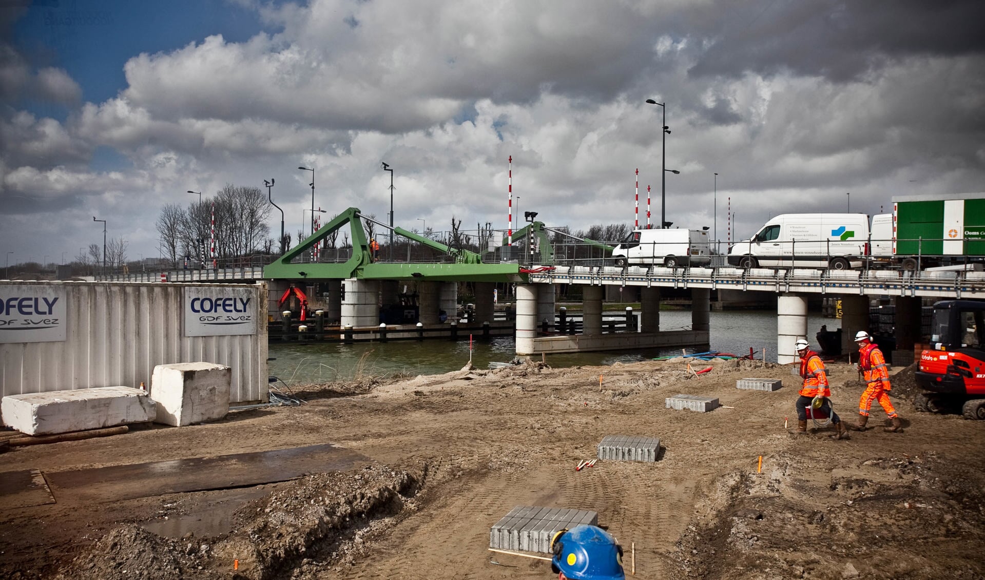 De nieuwe Spieringbrug is al klaar