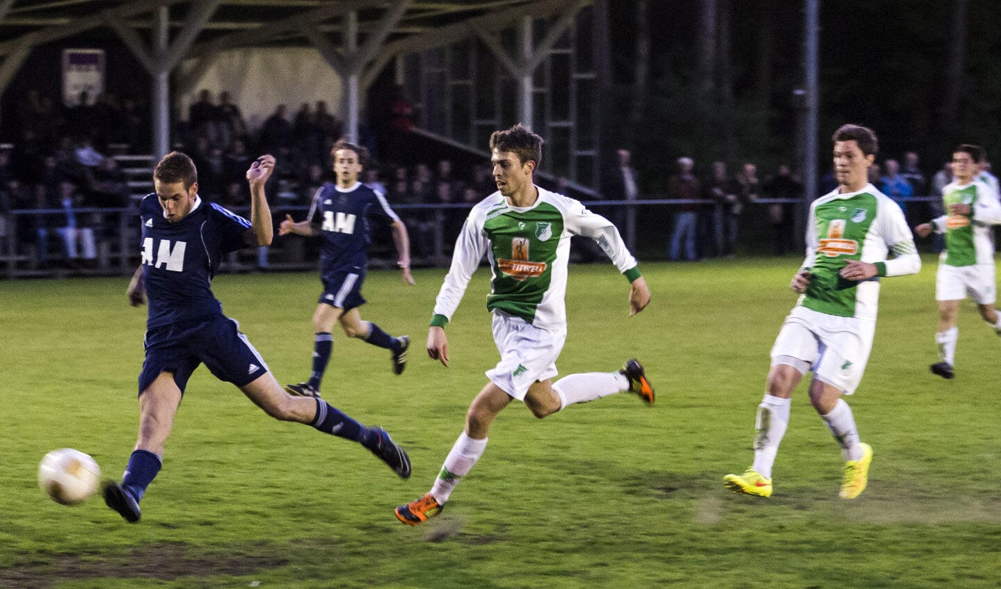 FC Hilversum verloor vanavond in Zeist van DHSC.