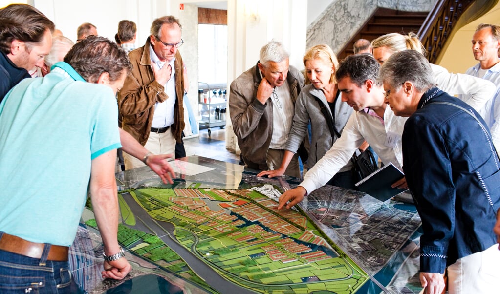 Eerste Kamer praat morgen over grens Bloemendalerpolder.