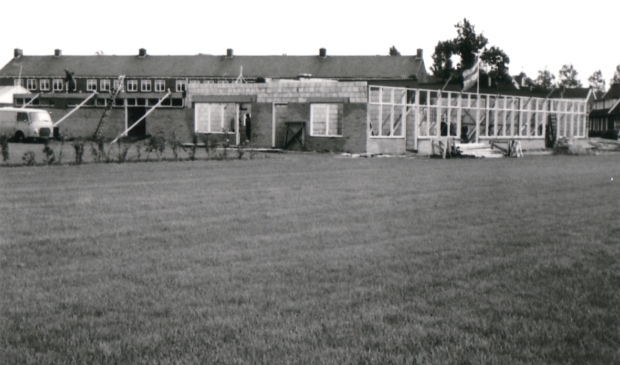 <p>De bouw van het clubgebouw op Sportpark Spoorzicht.</p>