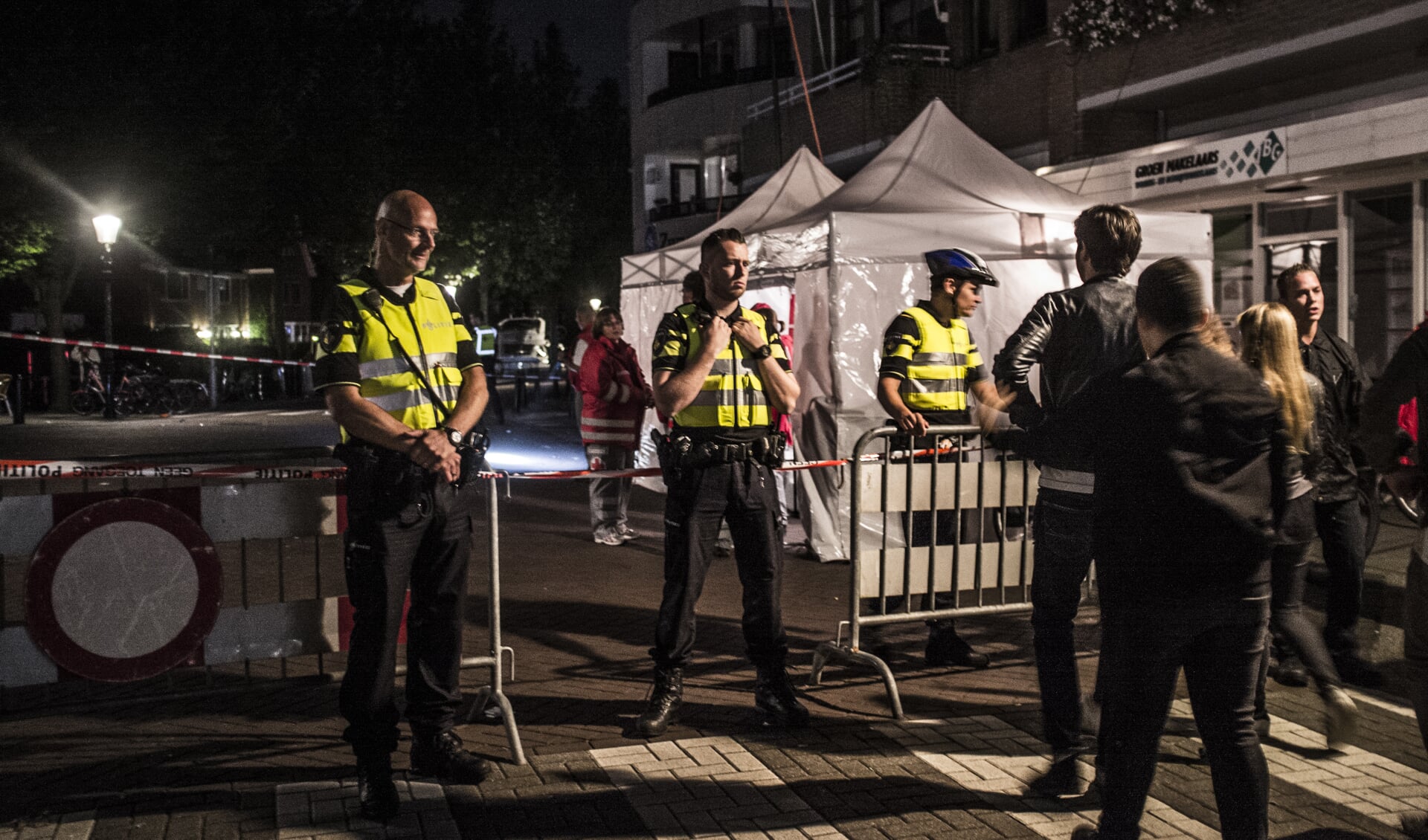 Politie sluit Herengracht af