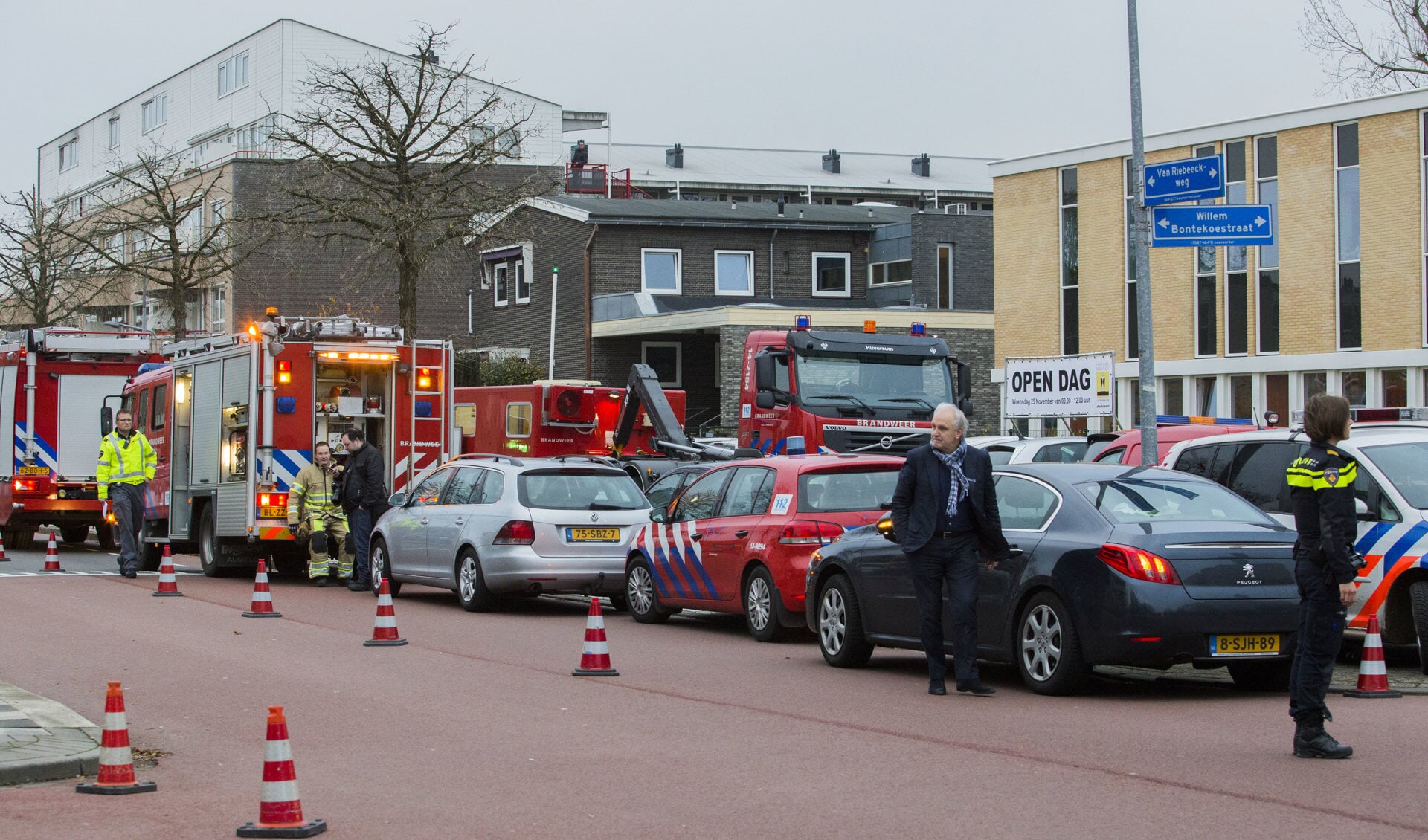 Bij de brand aan de Hilversumse Bontekoestraat viel een dode.