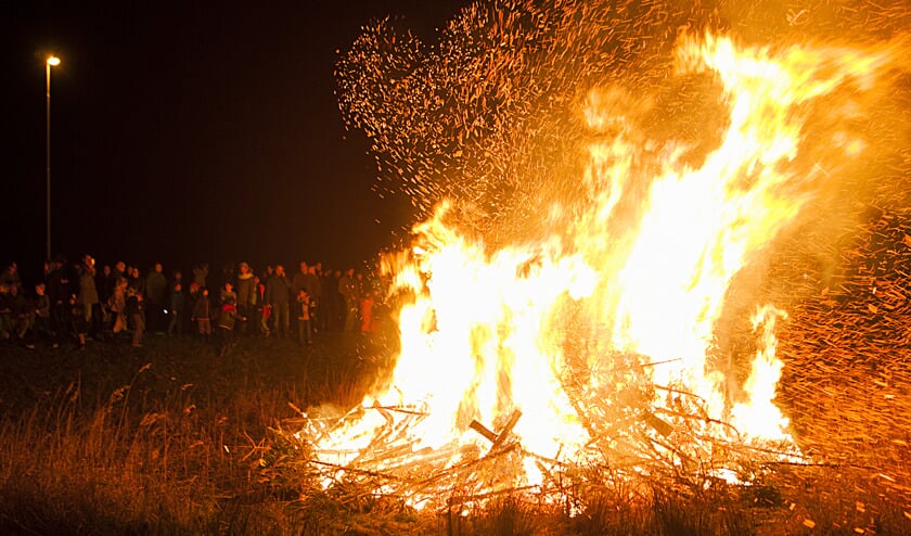 Kerstboomverbranding in Muiden en Muiderberg dit jaar op 10 januari.