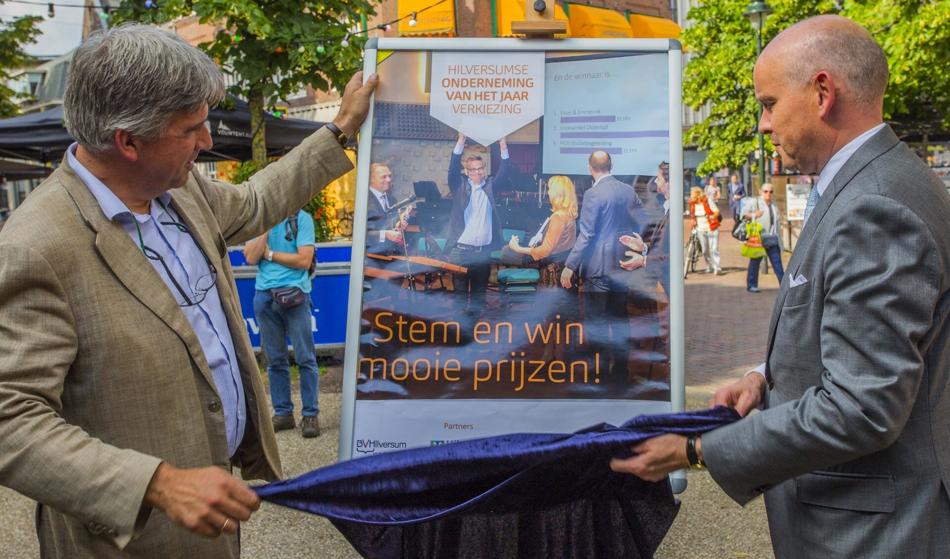 Wimar Jaeger (links) en Johan Drost trapten in juni de verkiezing voor Onderneming van het Jaar af. Foto: Bastiaan Miché