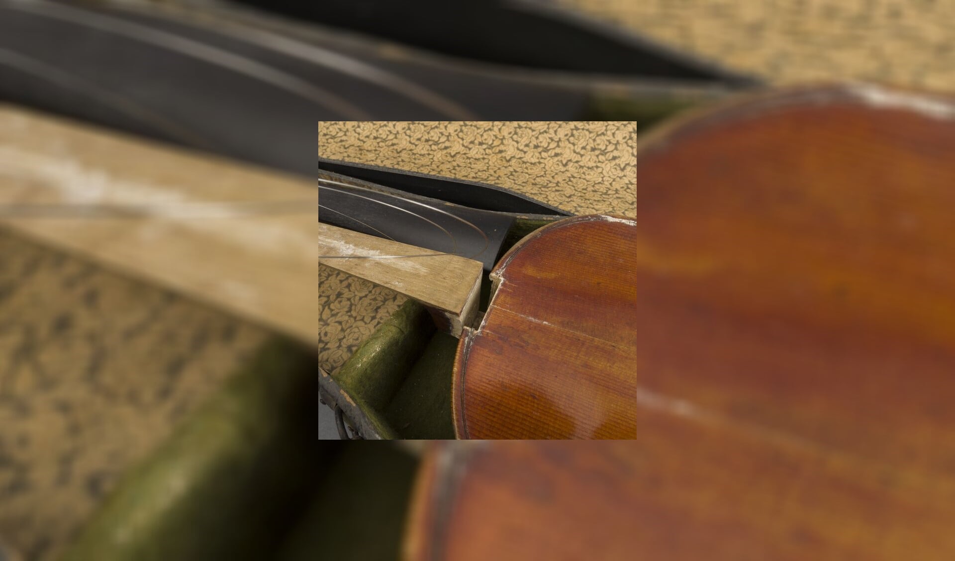 Ondanks beschadigingen bracht de viool uit 1899 toch een recordbedrag op.