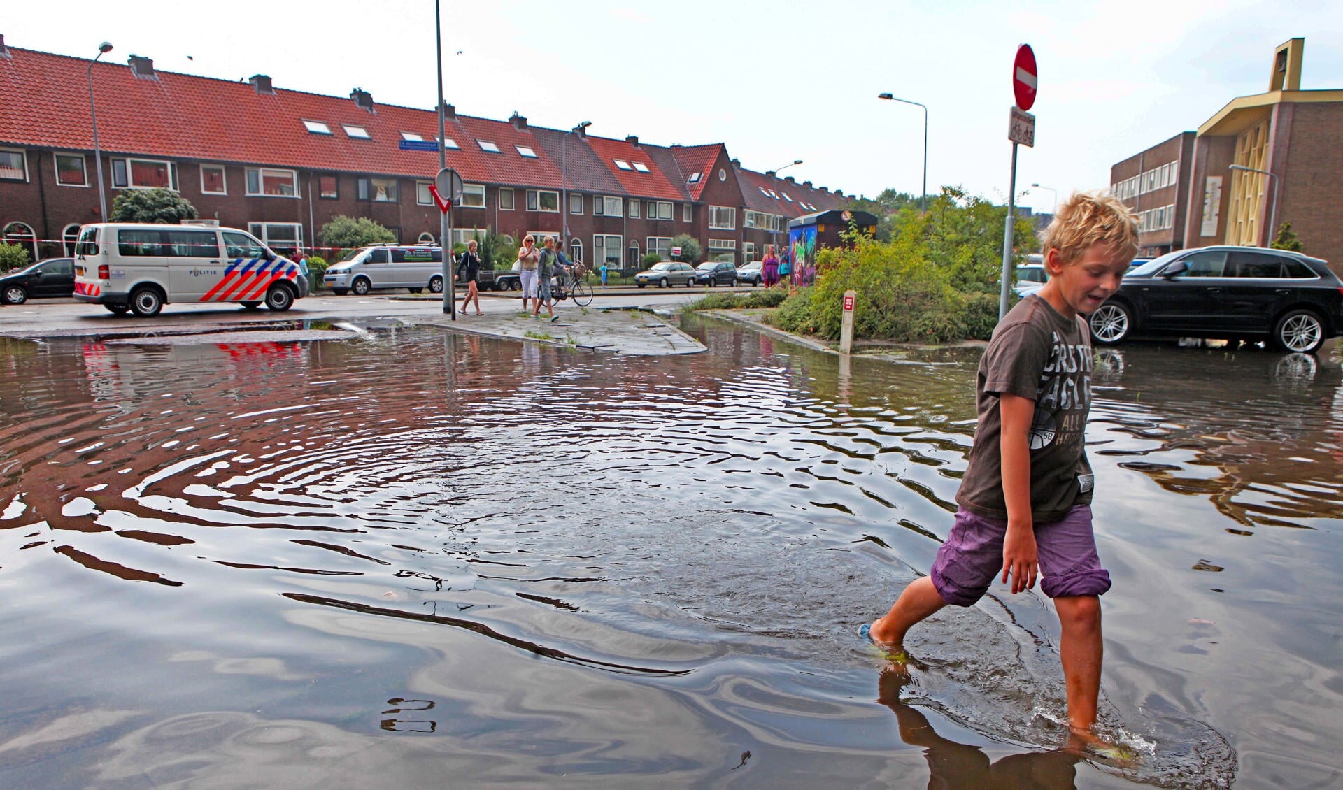 Fikse wateroverlast op de Kleine Drift in 2014. Foto: Bastiaan Miché