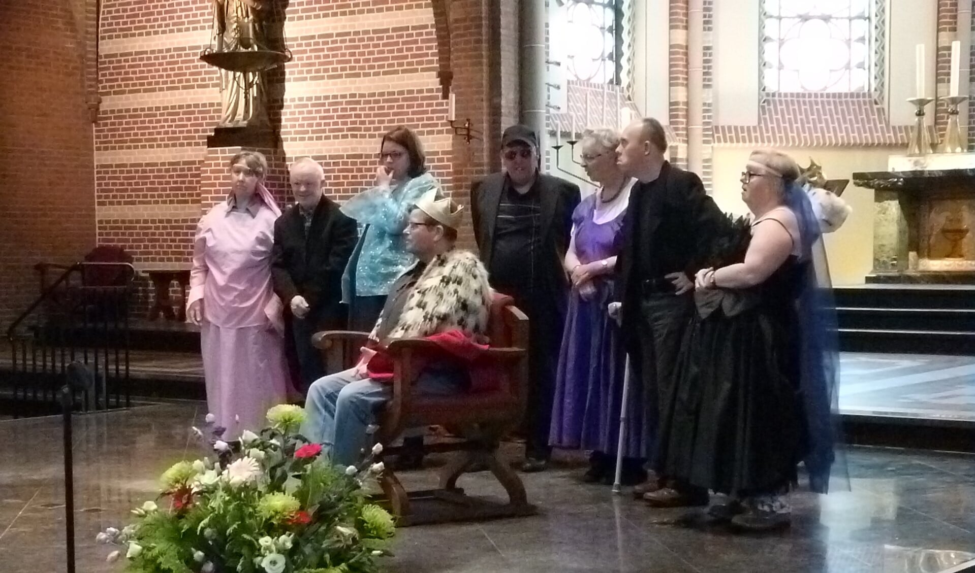 MusicalAnders liet in de Vituskerk al een voorproefje zien van 'Koning Ikke'.