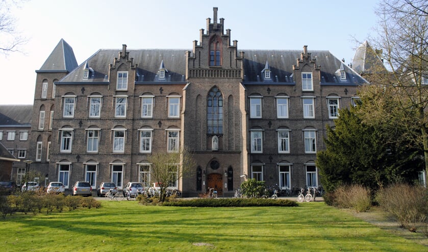 Woonzorgcentrum Florisberg van Amaris Zorggroep huist momenteel in klooster Mariënburg.