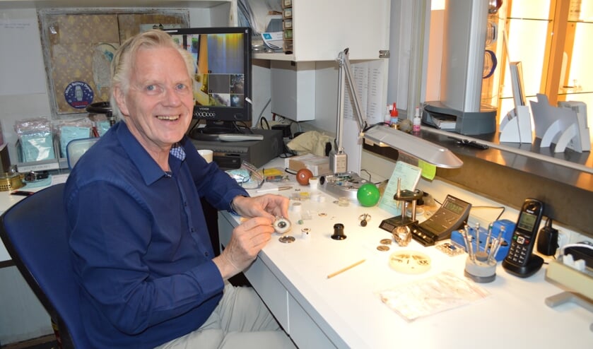 'Het is normaal gesproken niet zo'n rommeltje op mijn bureau'