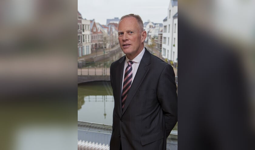 Burgemeester Han ter Heegde: 'We zullen de tanden een tijdje op elkaar moeten zetten."