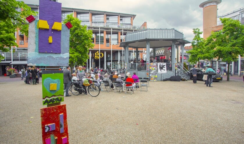 Globe Kerkbrink