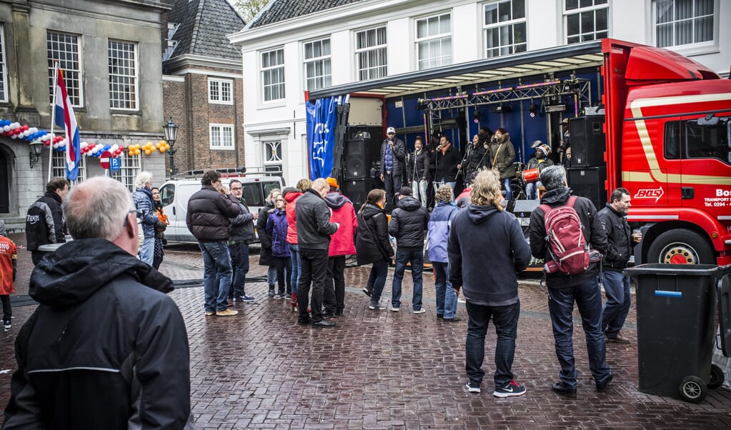 Koninsgdag 2016. Dit jaar wordt het dankzij ingrepen een stuk behaaglijker. 