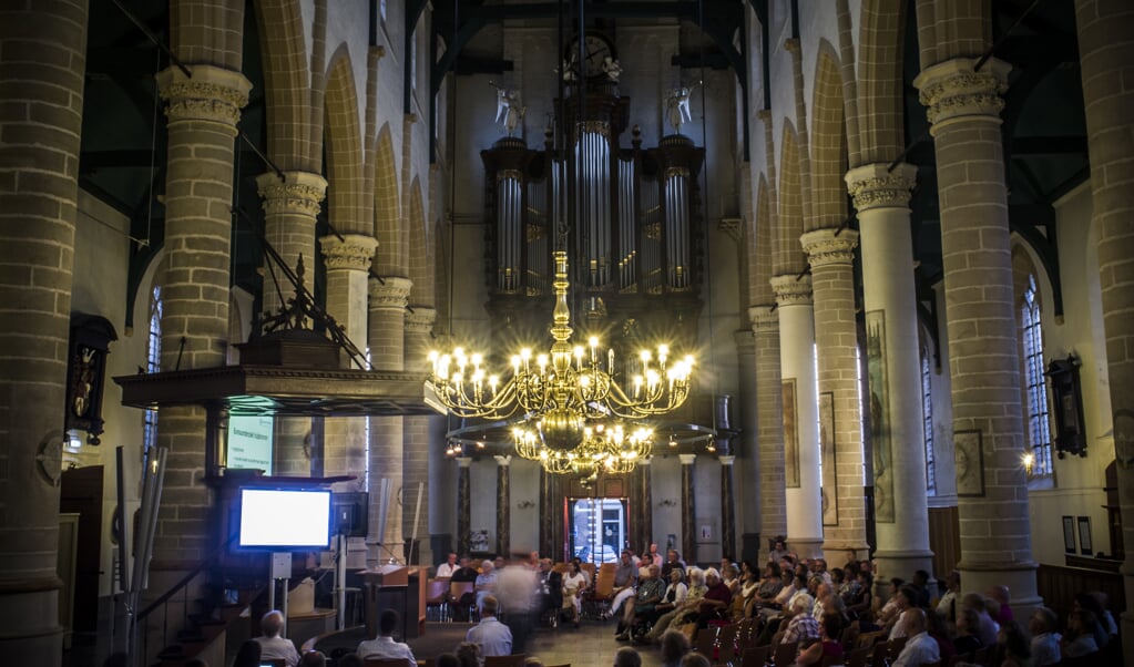 In het hart van de stad, in de Grote Kerk, vindt 15 mei de grote toekomstavond van Weesp plaats.