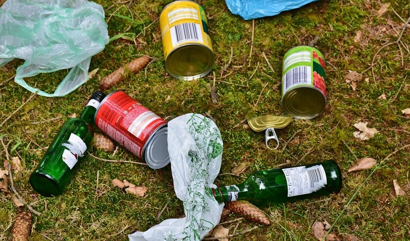 Doel is om zwerfafval op te ruimen.