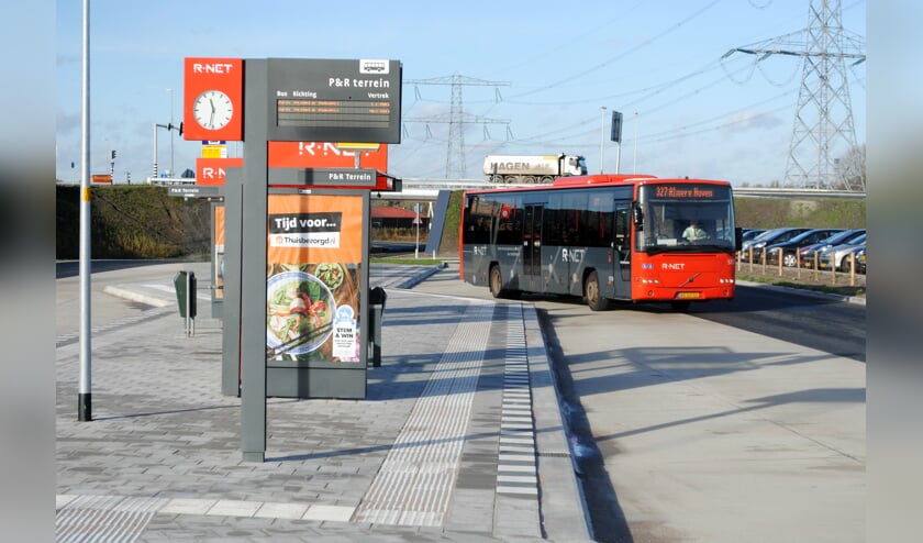 Muiden is te ver lopen, een pendelbusje is voorlopig een oplossing.