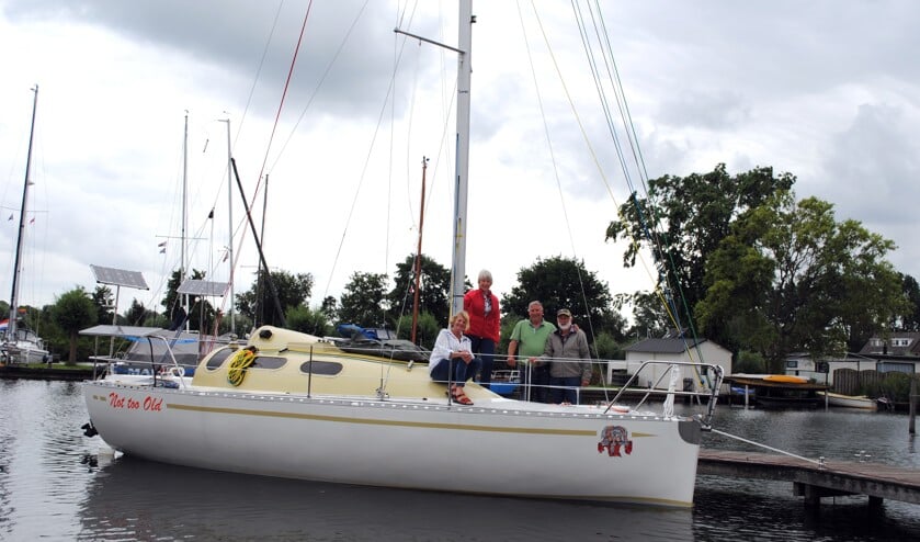 Vanaf links: Cornelia, Lenie, Henk en Paul.