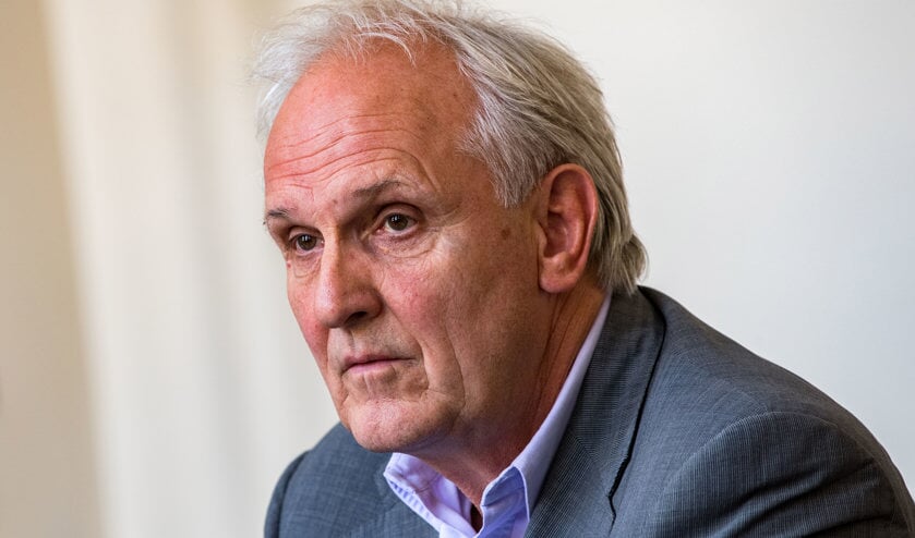 Burgemeester Broertjes.