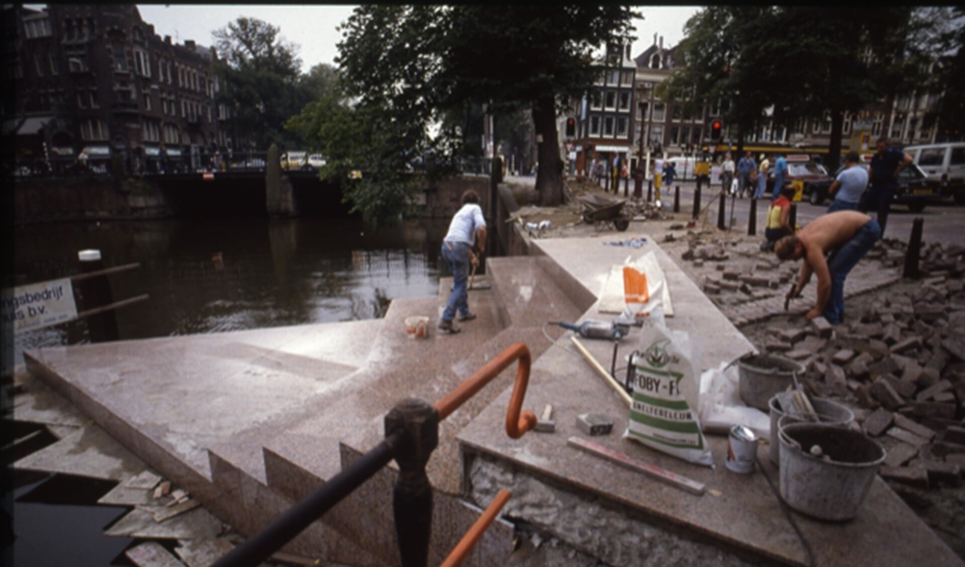 Het Homomonument in Amsterdam.