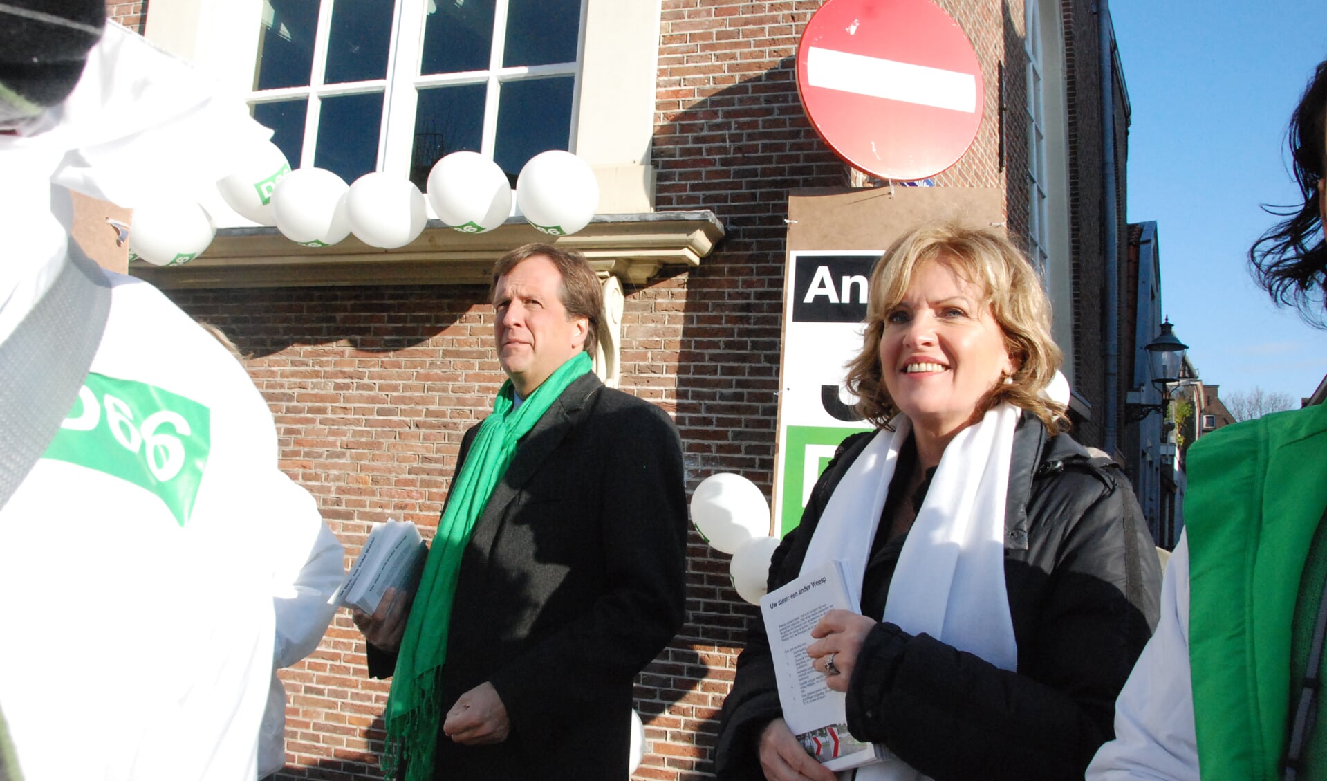 In 2010 was Pechtold in Weesp, samen met Pia Dijkstra.