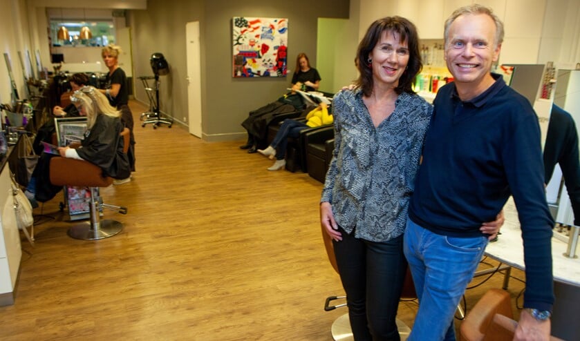 Eigenaar Roland en bedrijfsleider Arnolda van Arti Hair.