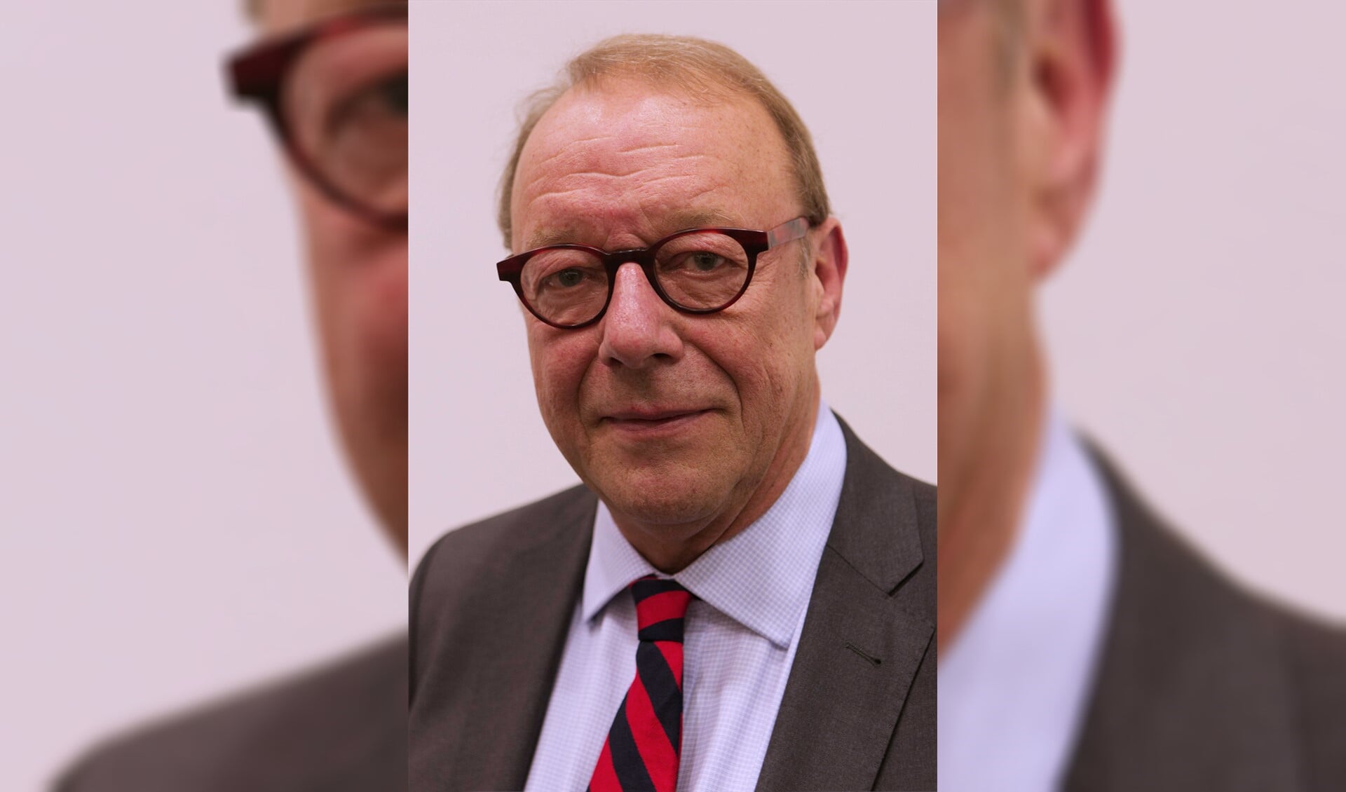 VVD-fractievoorzitter Emil Schade.