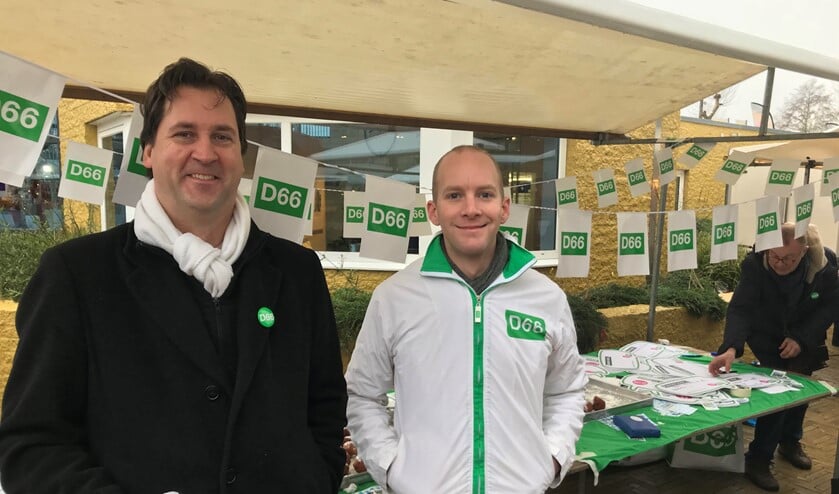 Ook vorig jaar stond D66 op de markt met oliebollen.