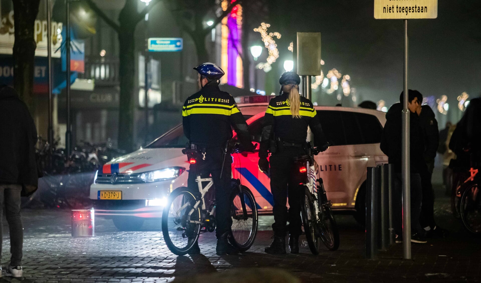 Het uitgaanscentrum van Hilversum. De mensen op de foto waren niet betrokken bij het incident. Foto: Bastiaan Miché