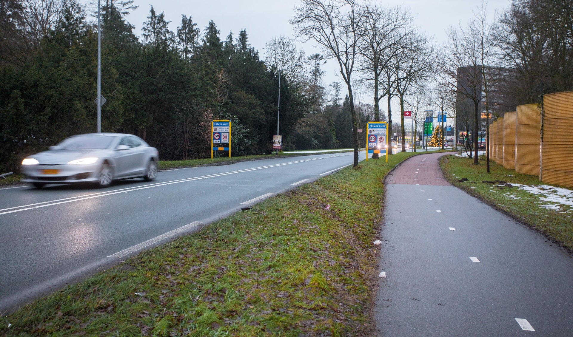 De Vreelandseweg bij Hilversum. 
