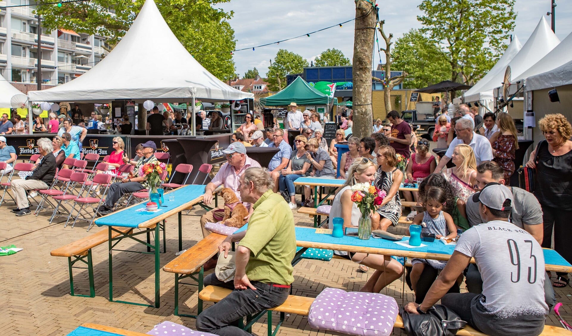 Smakelijk Diemen en jazzfestival Duke op het Diemerplein trokken vorig jaar veel publiek.