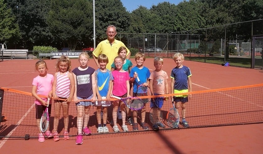 Team rood met de jongste deelnemers aan de clubcompetitie.