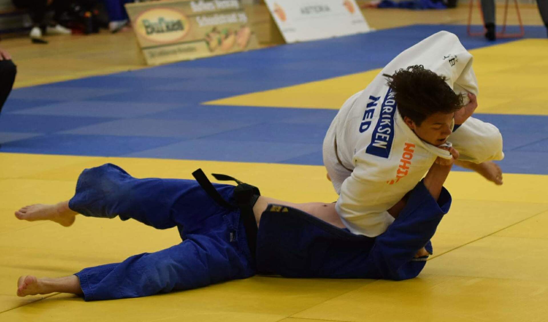 Christiaan Hendriksen vloert hier Nick Welten met een Ippon.