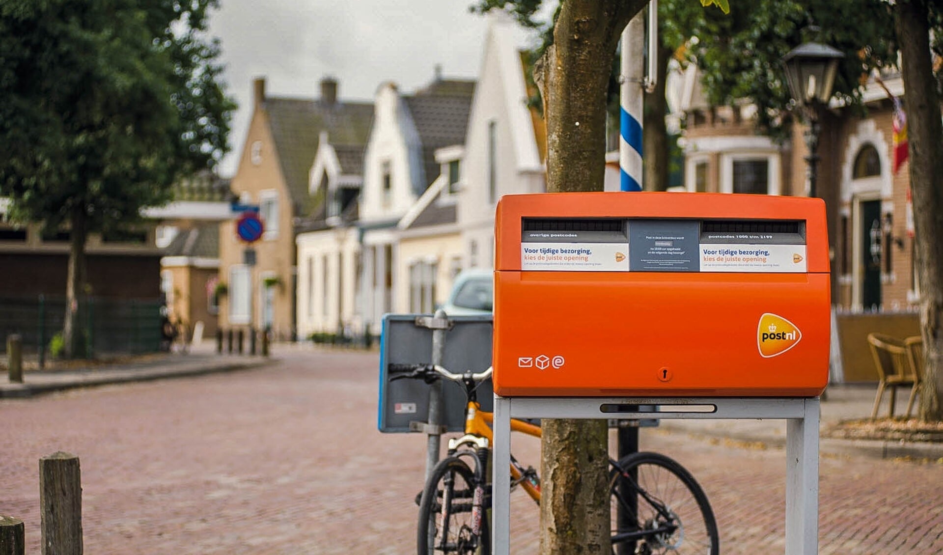 Spreek uit regen Transplanteren Tientallen brievenbussen worden weggehaald of verplaatst - Al het nieuws  uit Bussum