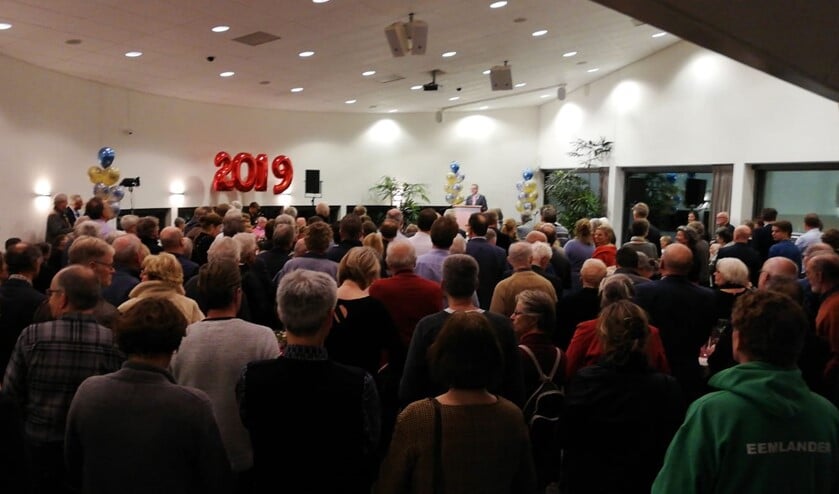 Gigantisch druk op de nieuwjaarsreceptie van Eemnes.