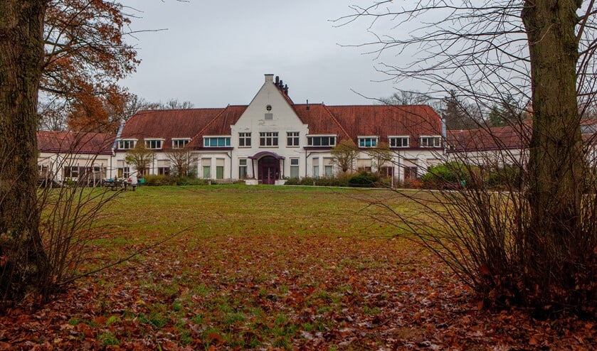 De Trappenberg wordt herontwikkeld en diverse ruimten worden nu tijdelijk verhuurd.