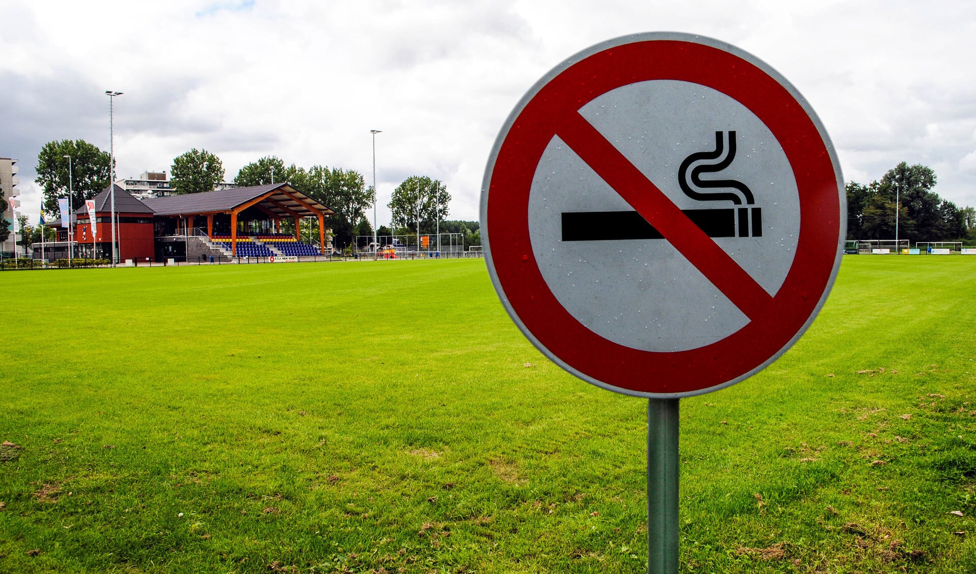 Sportverenigingen hadden al eerder een totaal rookverbod.